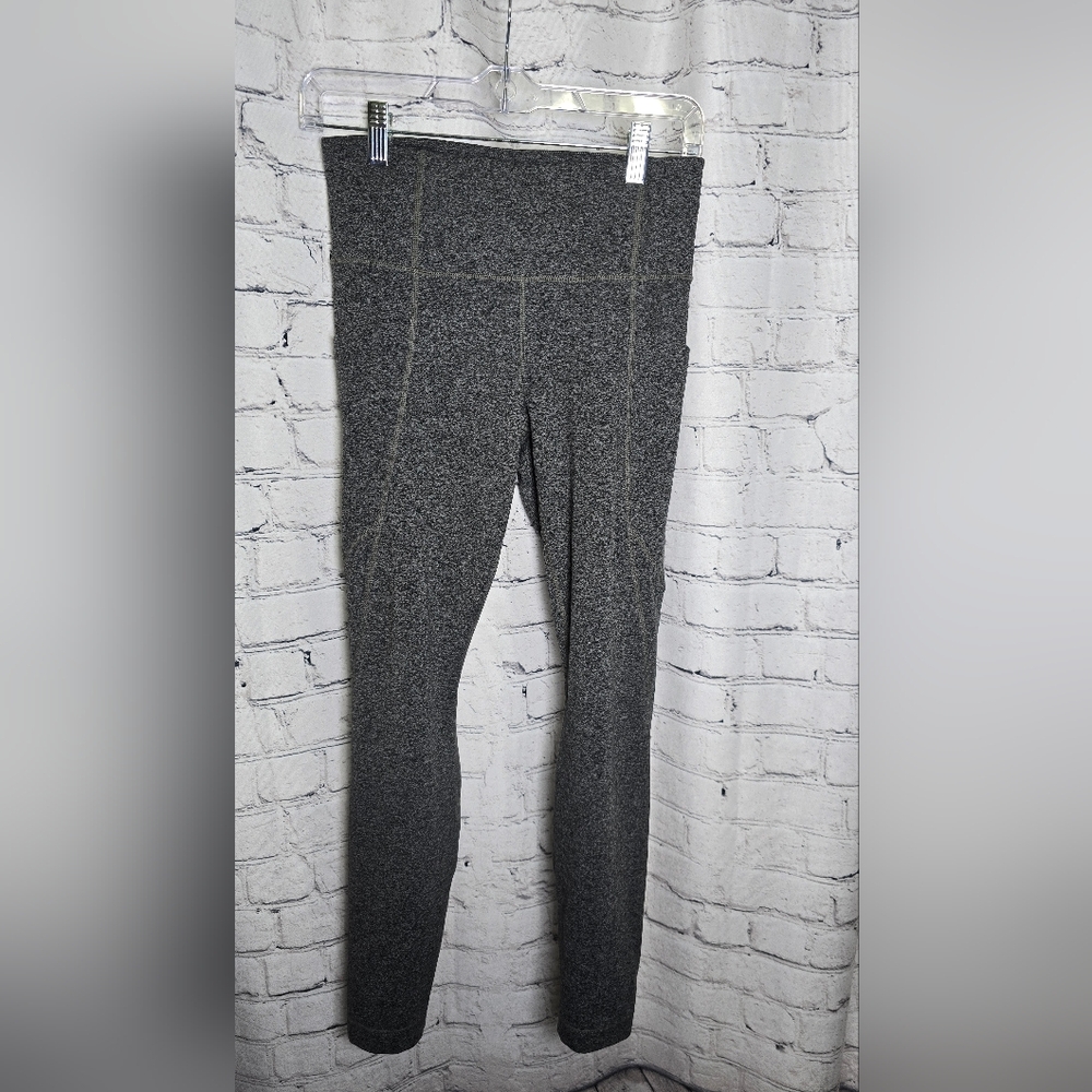 Athleta Gray Cropped Capri Leggings Size Small